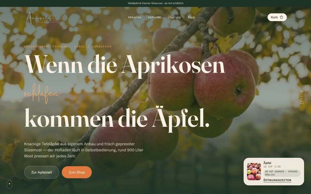 Startseite aprikosenhof.ch: grosses Apfelbild, Überschrift «Wenn die Aprikosen schlafen kommen die Äpfel», Knöpfe «Zur Apfelzeit» und «Zum Shop».